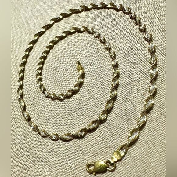Italian 925 Sterling Silver & Gold-Tone Twisted Rope Chain – 18.5” - Picture 11 of 17